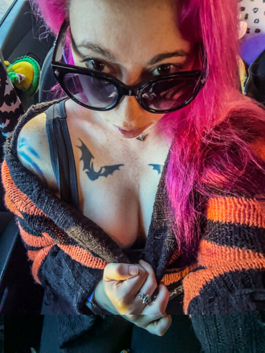 Vampiricroze (@vampiricroze), OnlyFans creator