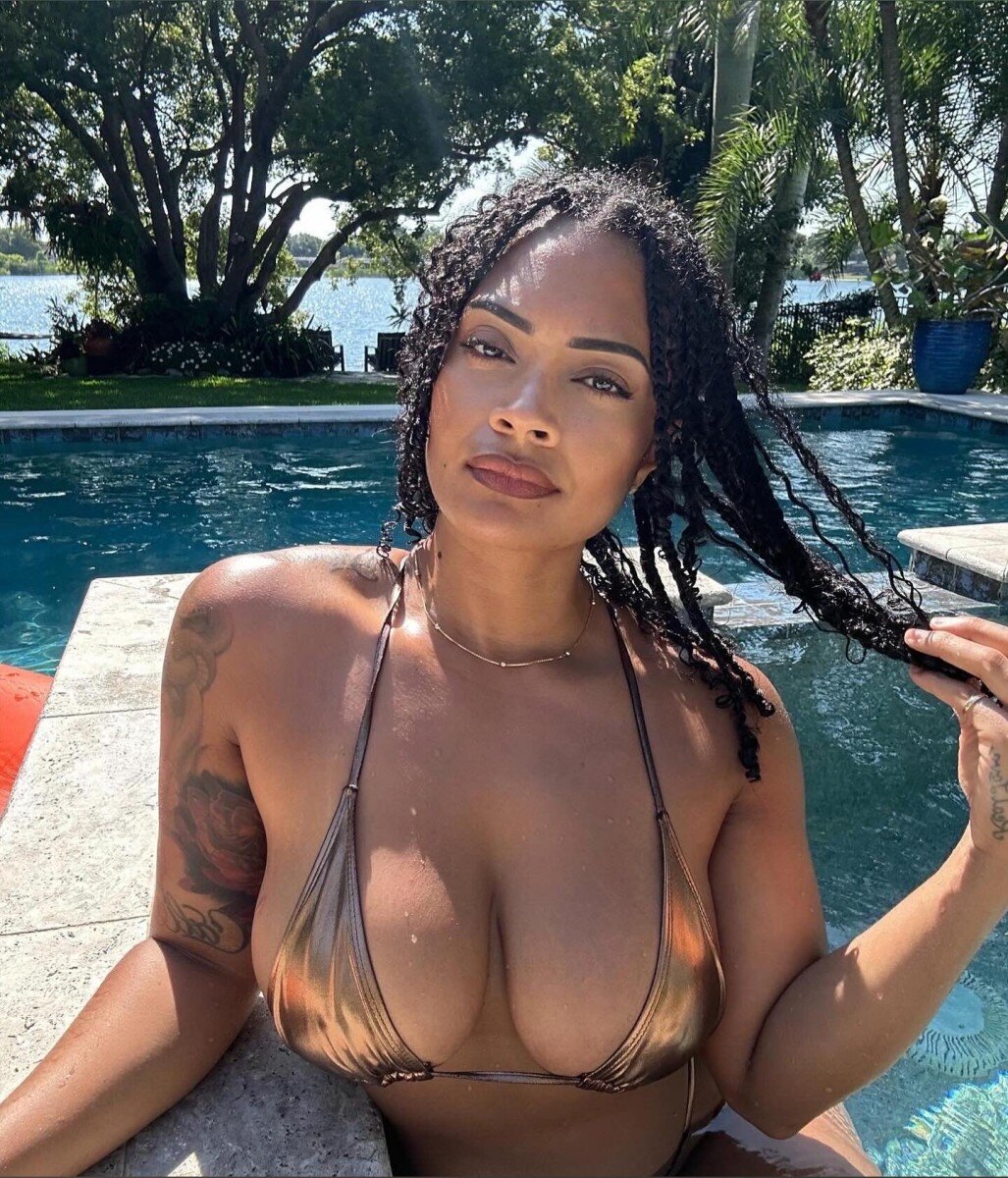 Vanitybae (@vanitybae), OnlyFans creator
