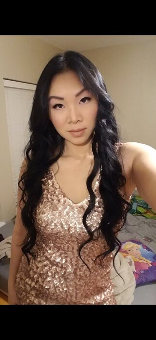 Vanlilly (@vanlilly), OnlyFans creator
