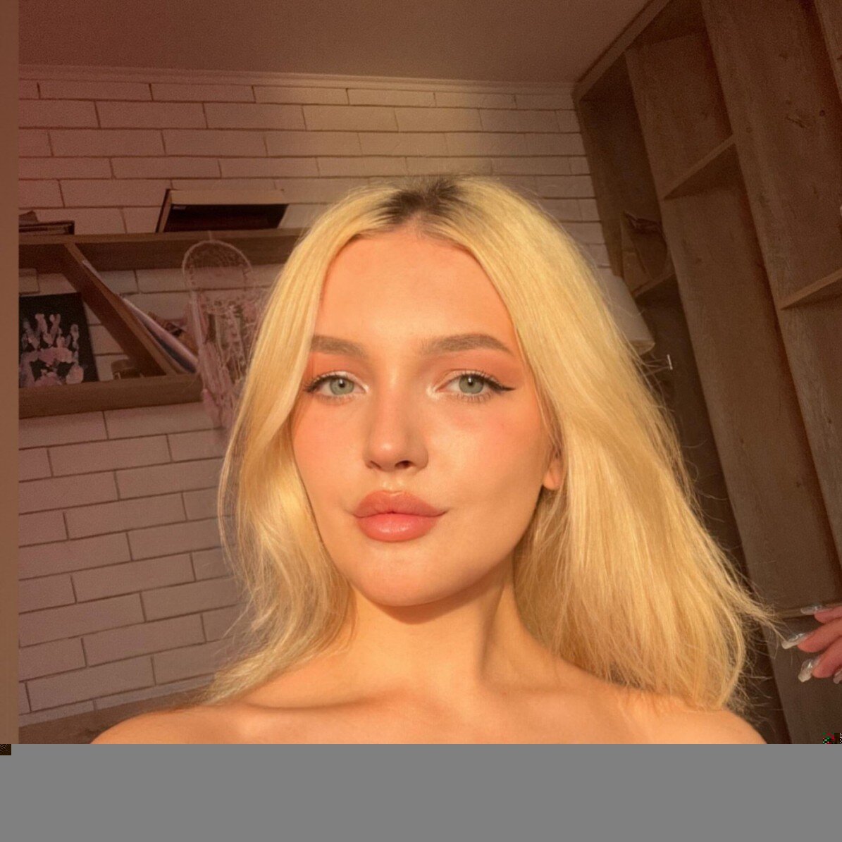 Varya (@varyacvetkova), OnlyFans creator