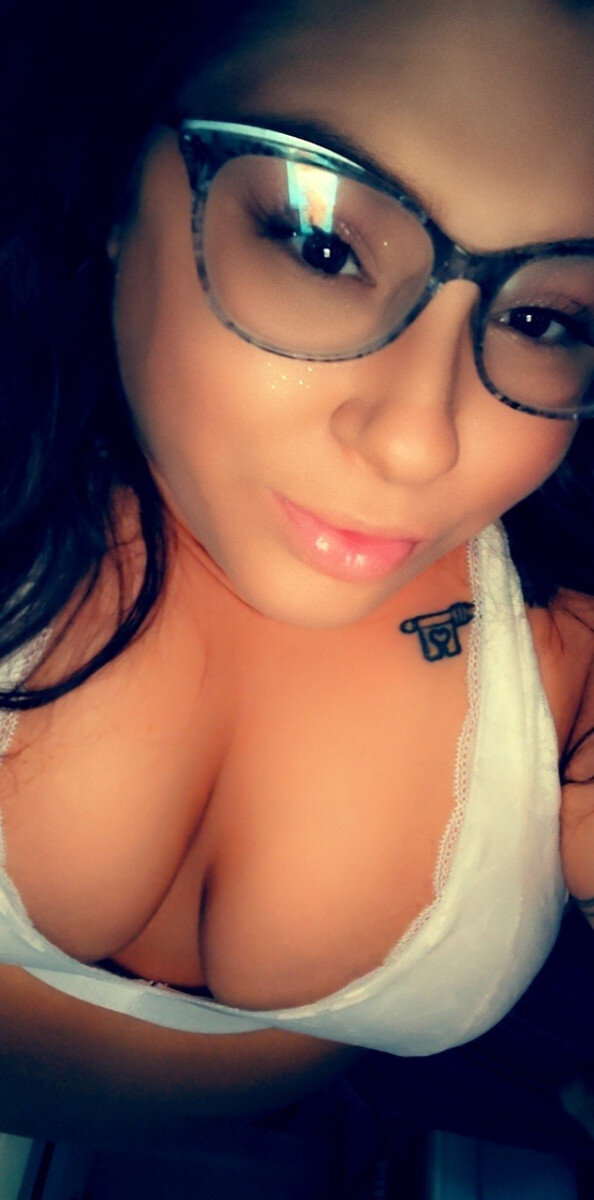 Vegasashlyn (@vegasashlyn), OnlyFans creator