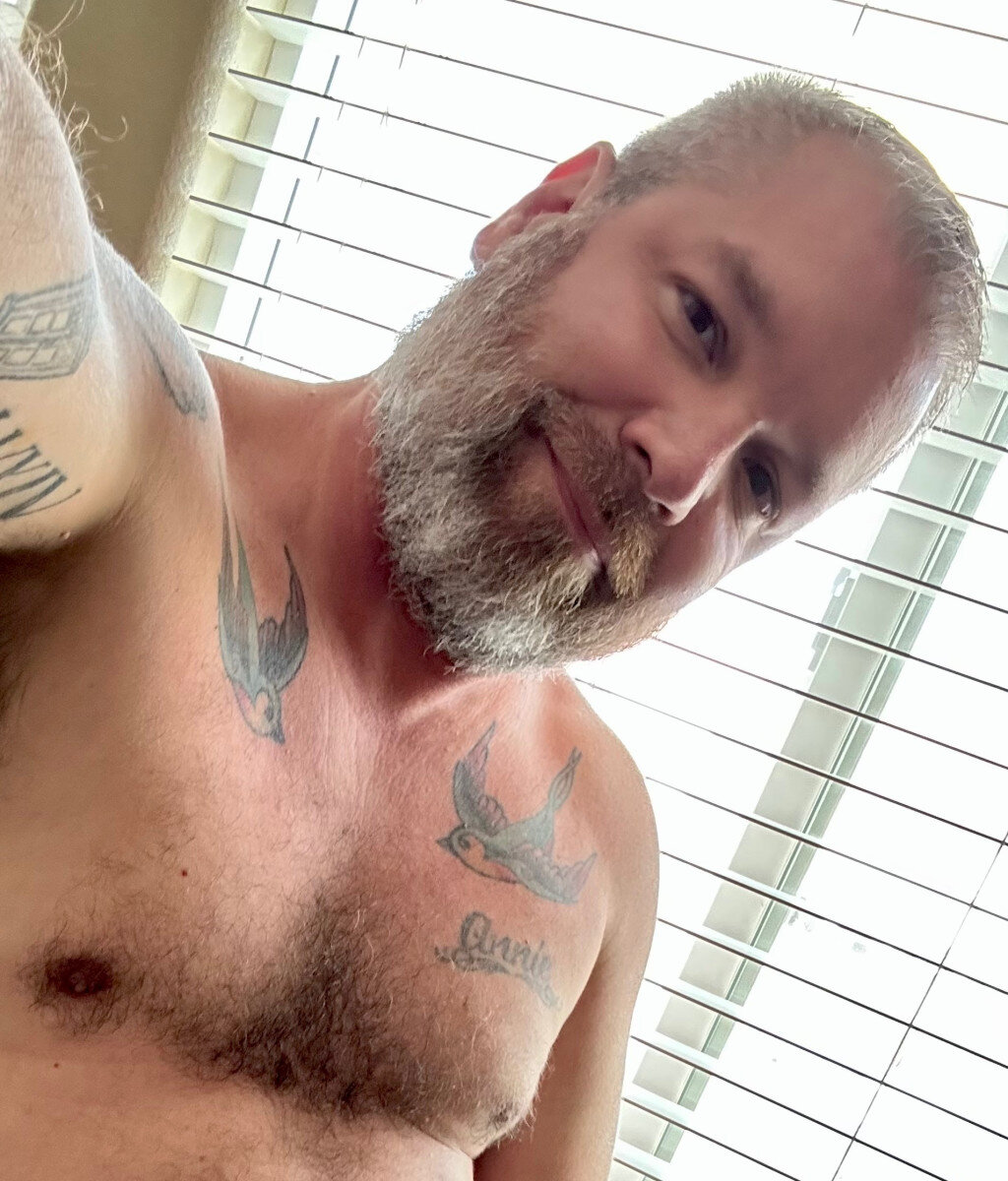 Vegasdaddybear (@vegasdaddybear), OnlyFans creator