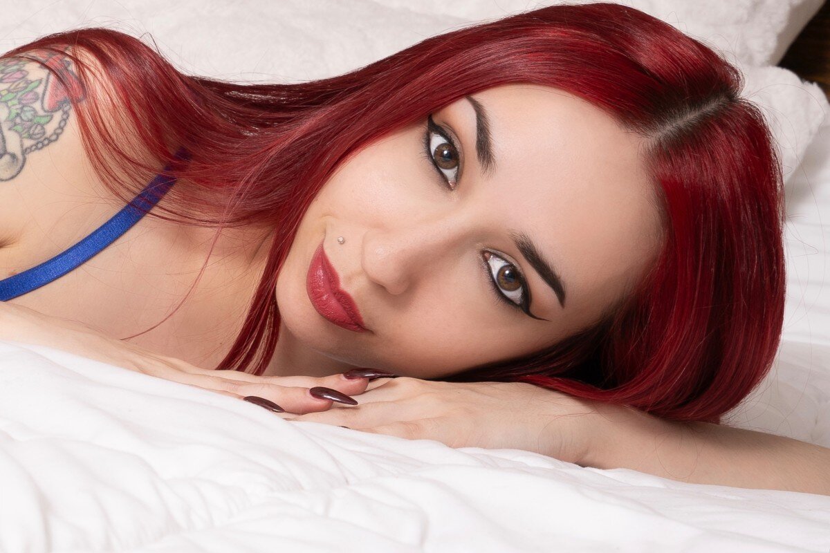 Velvettmoon (@velvettmoon), OnlyFans creator