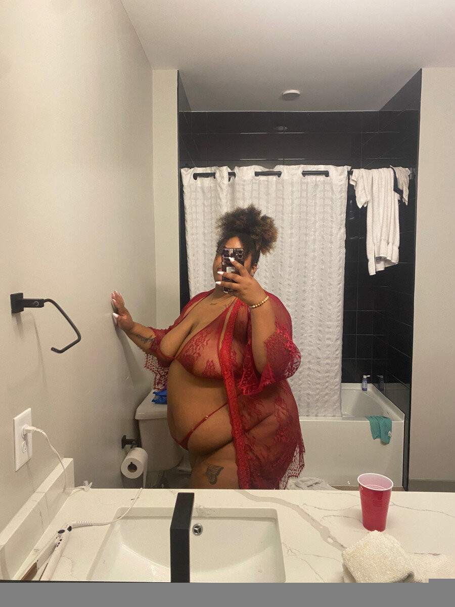 Venusvalentineee (@venusvalentineee), OnlyFans creator