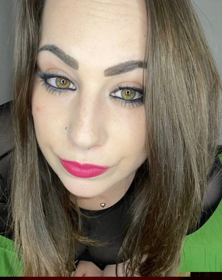 Verosnowhitexxx (@verosnowhitexxx), OnlyFans creator