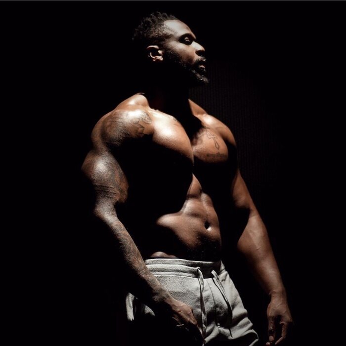 Vibeswithheavy100 (@vibeswithheavy100), OnlyFans creator