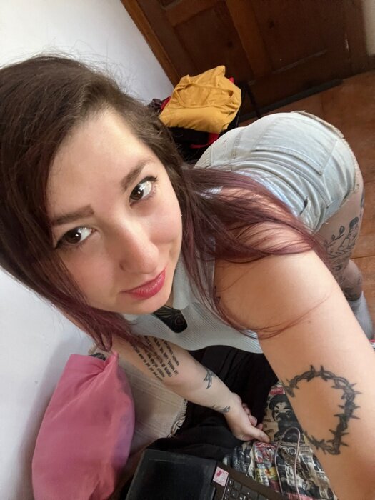 Vicky4brilvip (@vicky4brilvip), OnlyFans creator