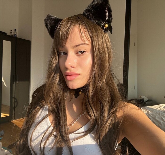 Vicky (@vickyrosee), OnlyFans creator