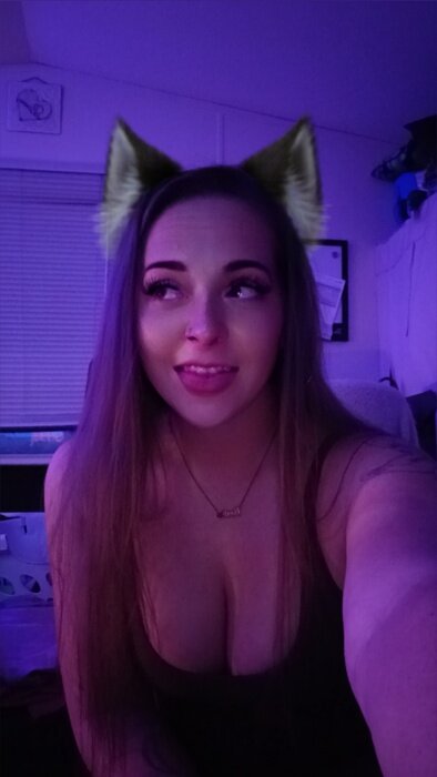 Vickyvibes24 (@vickyvibes24), OnlyFans creator