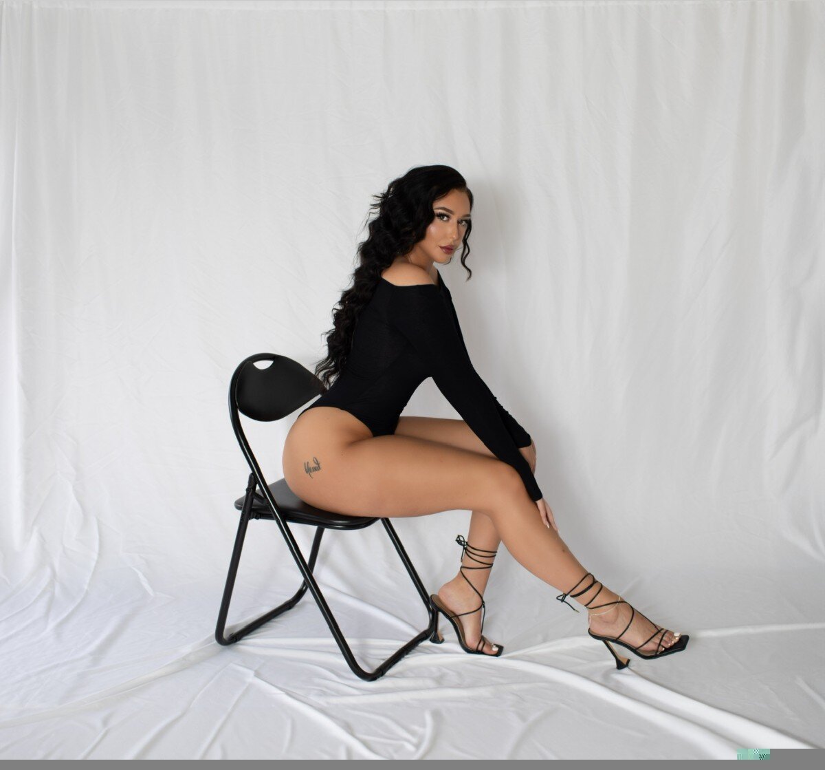 Vicsprettyfeett (@vicsprettyfeett), OnlyFans creator