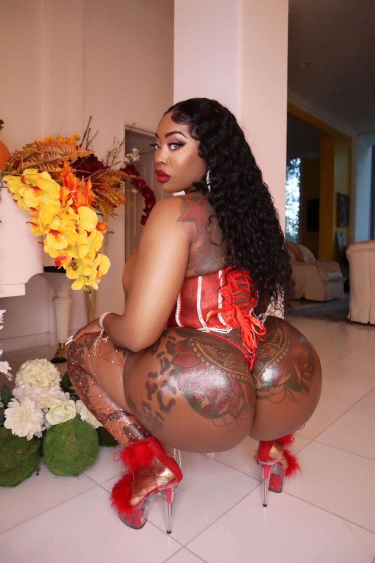 Victoriacakesonly (@victoriacakesonly), OnlyFans creator