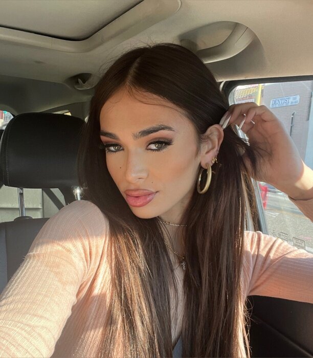 Victoriagrantt (@victoriagrantt), OnlyFans creator
