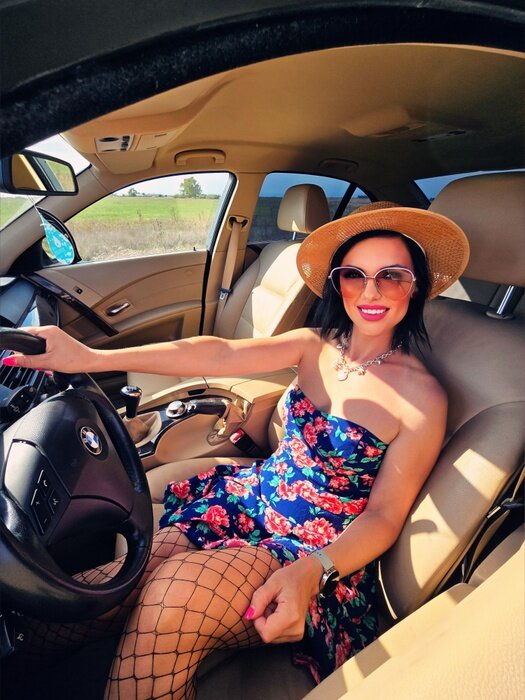 Victoriahotfree (@victoriahotfree), OnlyFans creator