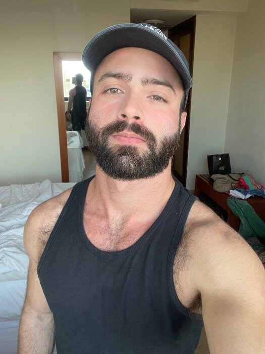 Vieiralucas (@vieiralucas), OnlyFans creator