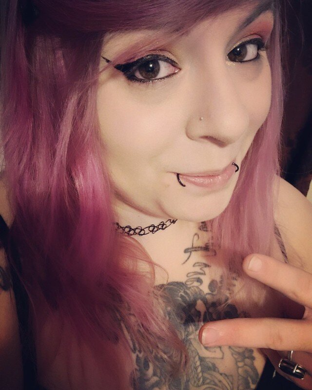Violetmorningstar (@violet_morningstar), OnlyFans creator