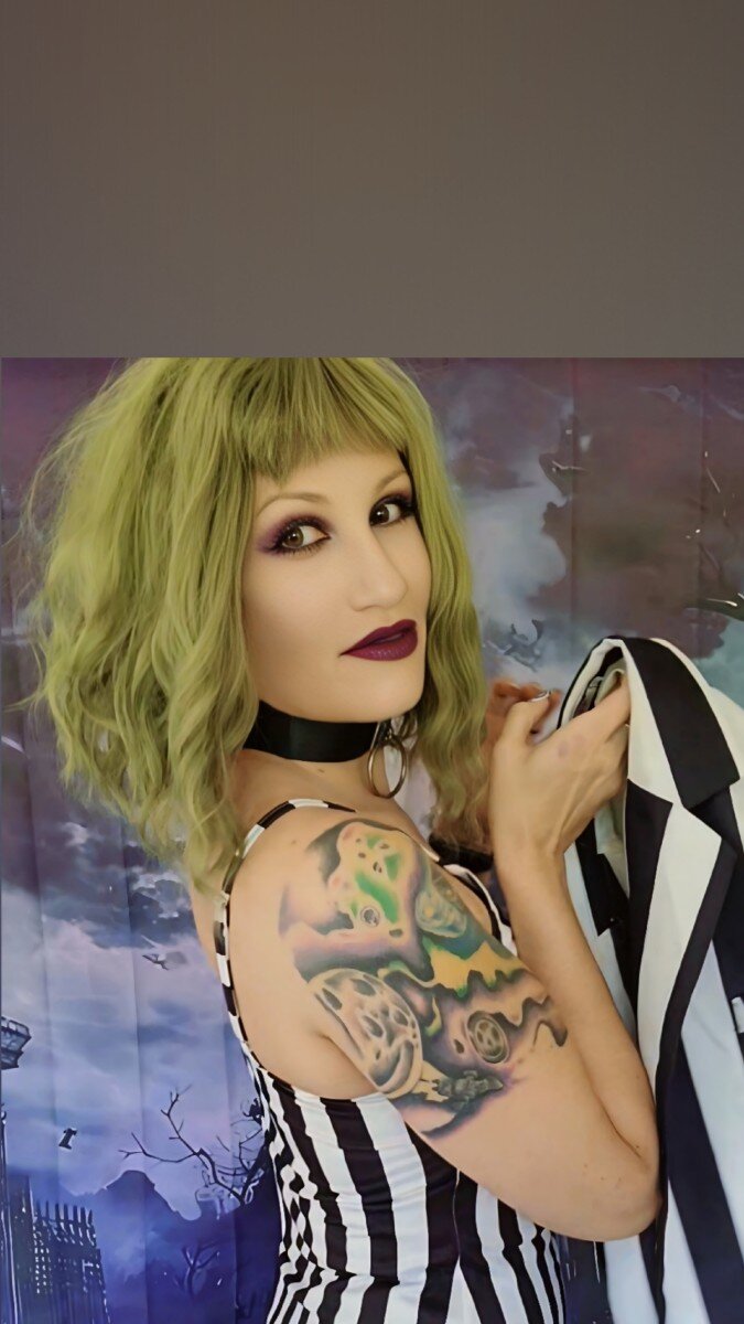 Violetventurfree (@violet_ventur_free), OnlyFans creator