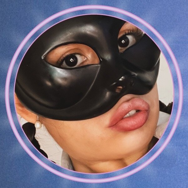 Violetapassion (@violetapassion), OnlyFans creator