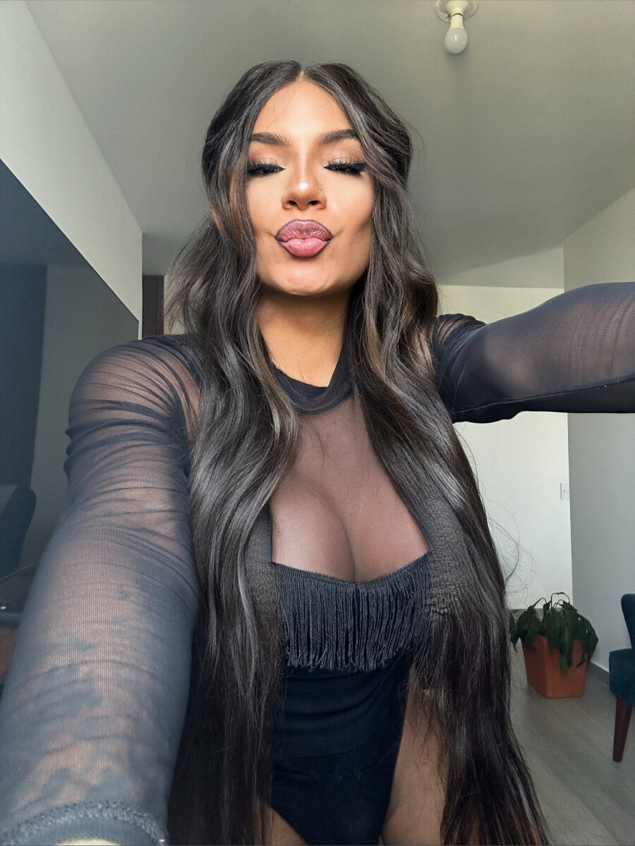 Violetfinch (@violetfinch), OnlyFans creator