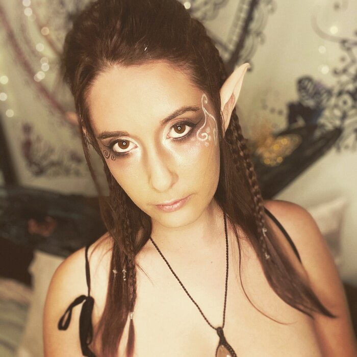 Violetrayne0x (@violetrayne0x), OnlyFans creator