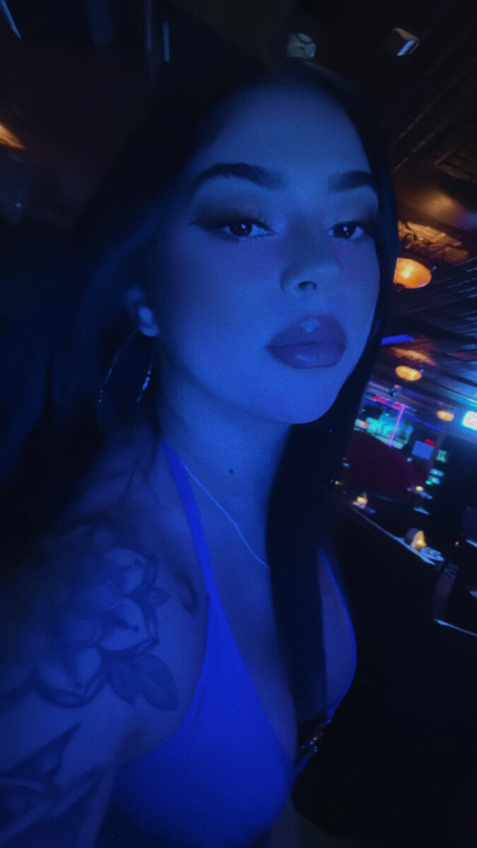 Violetrose (@violetrose_), OnlyFans creator