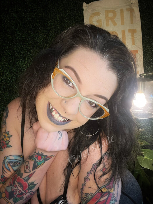 Violetshadefree (@violetshadefree), OnlyFans creator