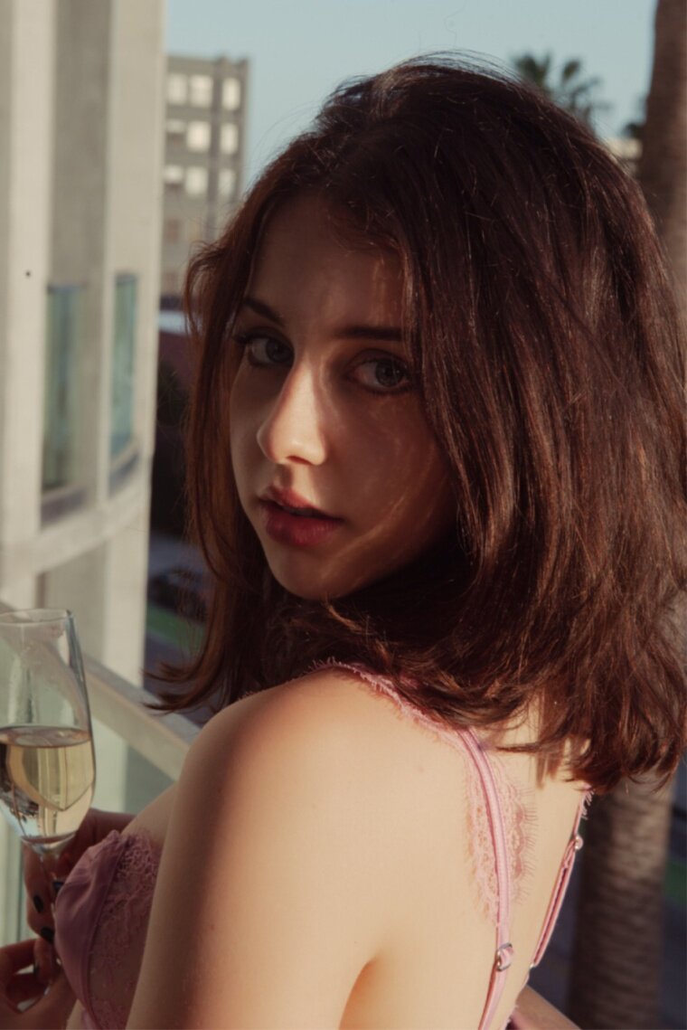 Violette (@violette), OnlyFans creator