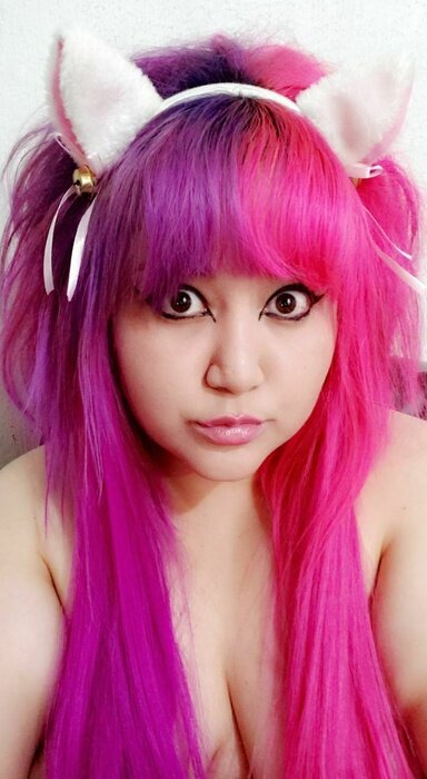Violetwitchyx (@violetwitchyx), OnlyFans creator