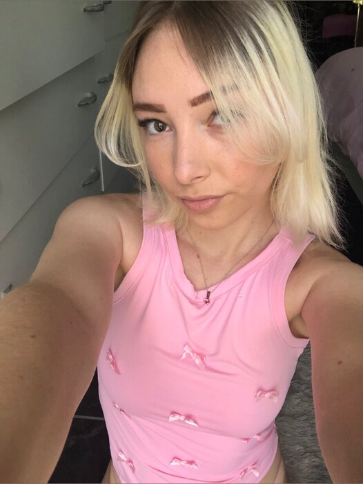 Vipblondiebru (@vipblondiebru), OnlyFans creator