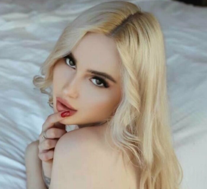 Emmy (@vipclubemmy), OnlyFans creator