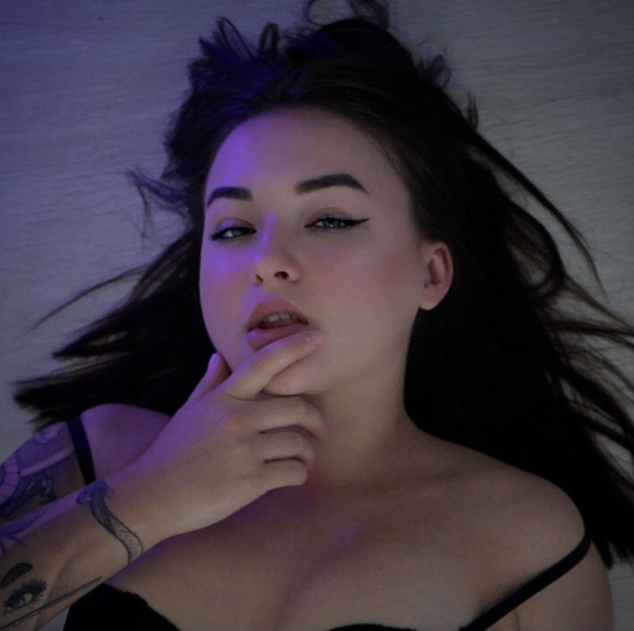 Amina (@virgin_ami), OnlyFans creator
