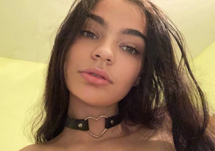 Virginirina (@virginirina), OnlyFans creator