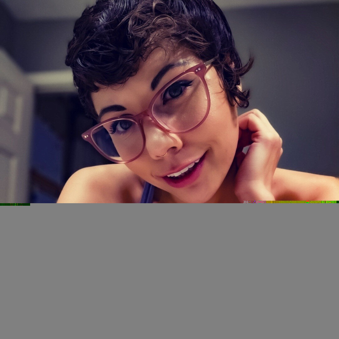 Vivaxvanessa (@vivaxvanessa), OnlyFans creator