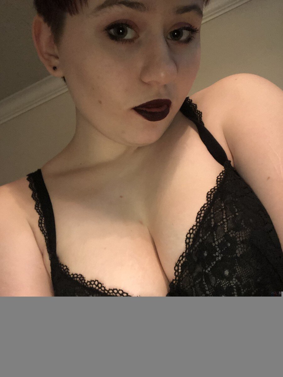 Viviana (@vivianablack), OnlyFans creator
