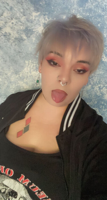 Vnmmm666 (@vnmmm666), OnlyFans creator