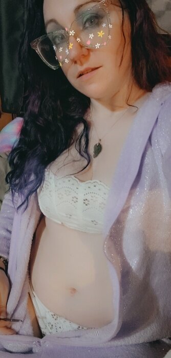 Vorelsarkany (@vorelsarkany), OnlyFans creator