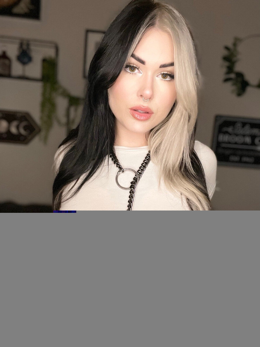 Wwaifu (@w__waifu), OnlyFans creator