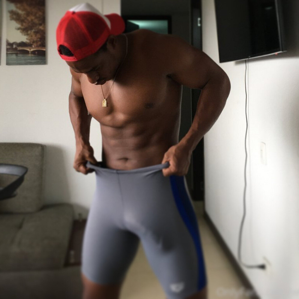 Waga122 (@waga122), OnlyFans creator