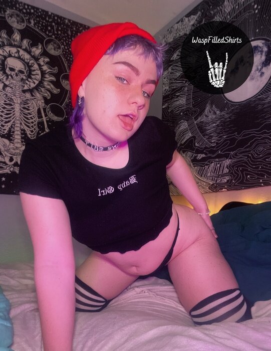 Waspfilledshirts (@waspfilledshirts), OnlyFans creator