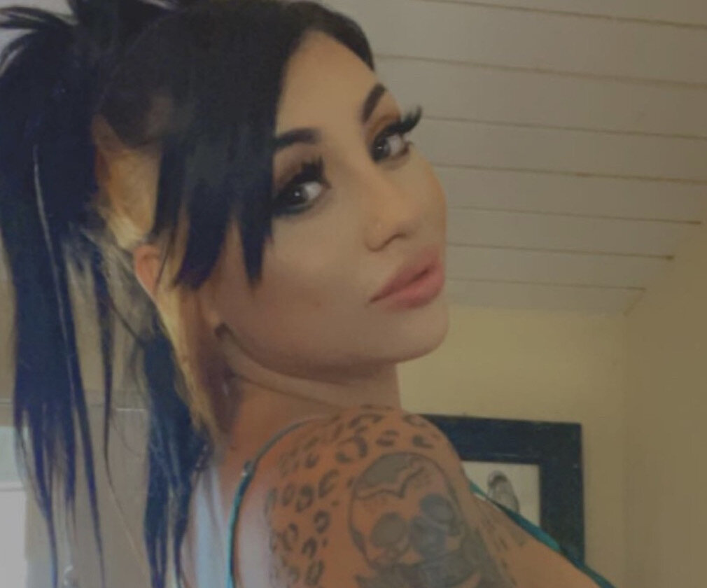 Wendistephani (@wendi_stephani), OnlyFans creator