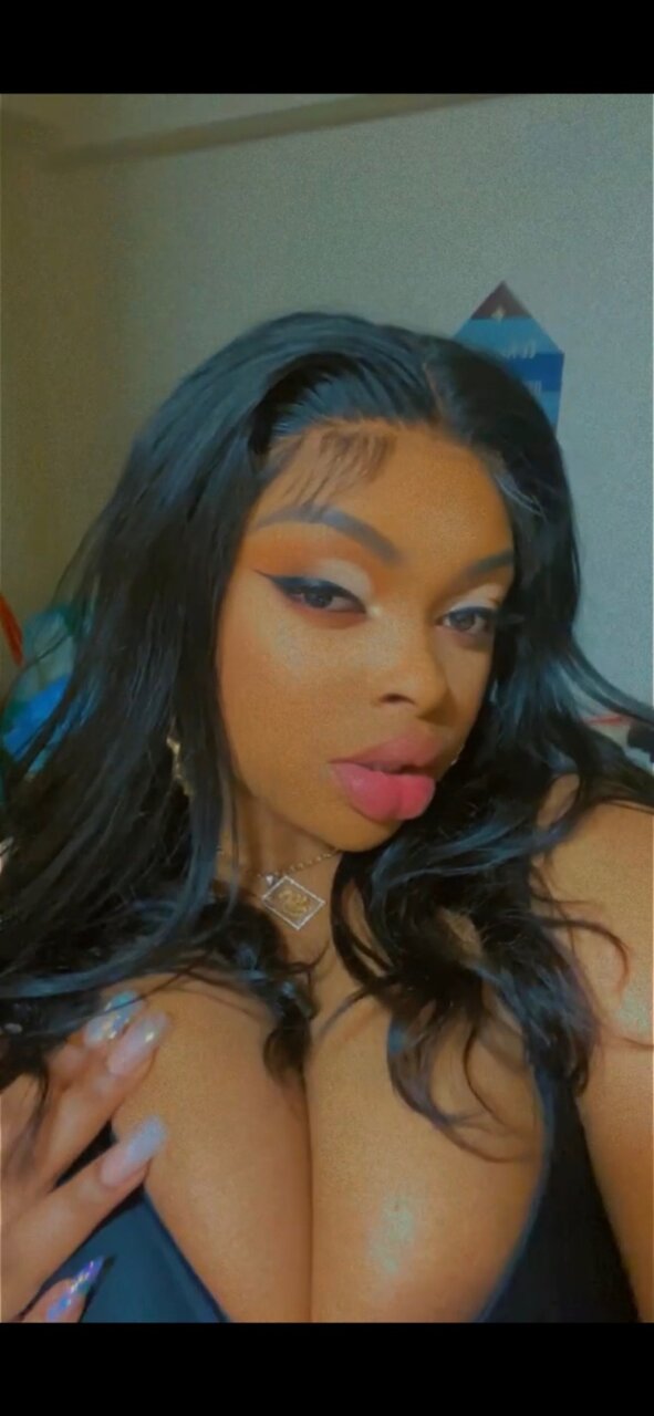 Wetemup (@wetem_up), OnlyFans creator