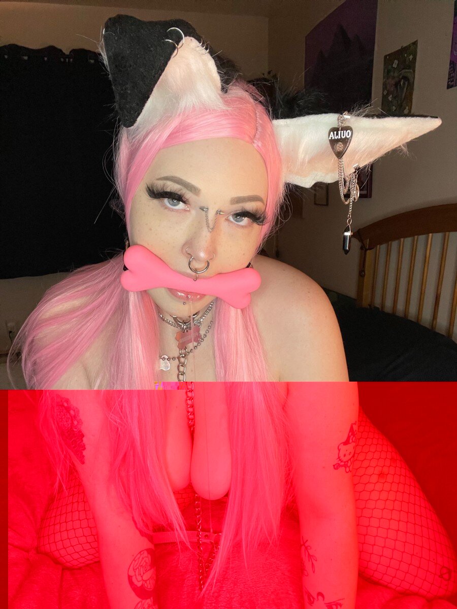 Wetlittlesub (@wetlittlesub), OnlyFans creator