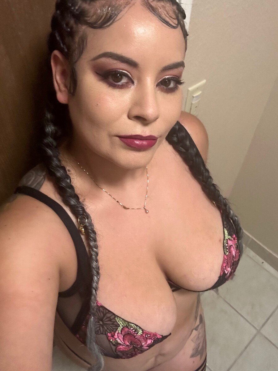 Wetpearl (@wetpearl), OnlyFans creator