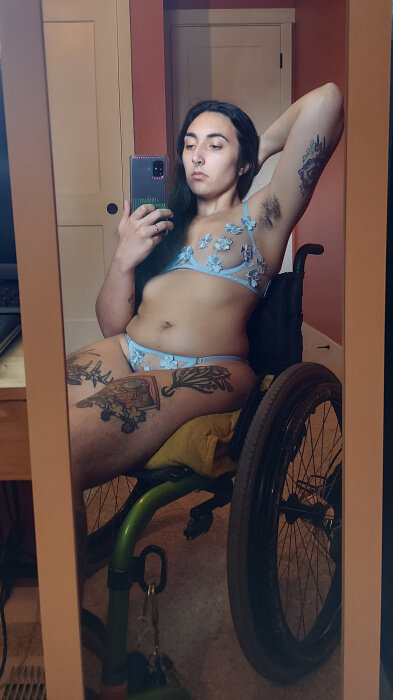 Reggie (@wheeliecute21), OnlyFans creator