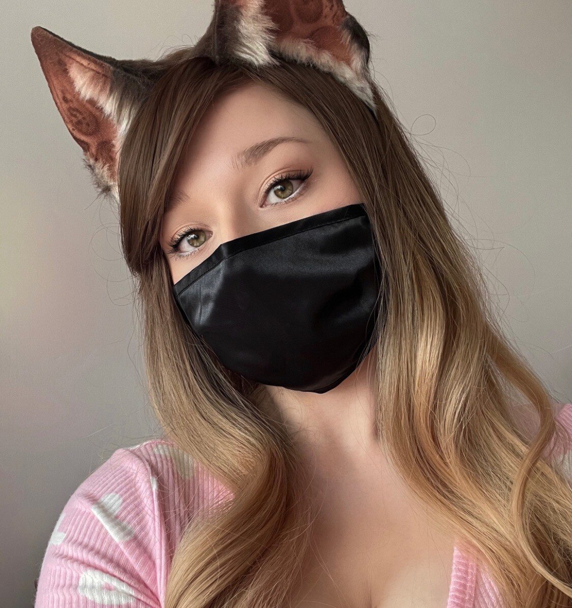 Whitefoxxy (@whitefoxxy), OnlyFans creator