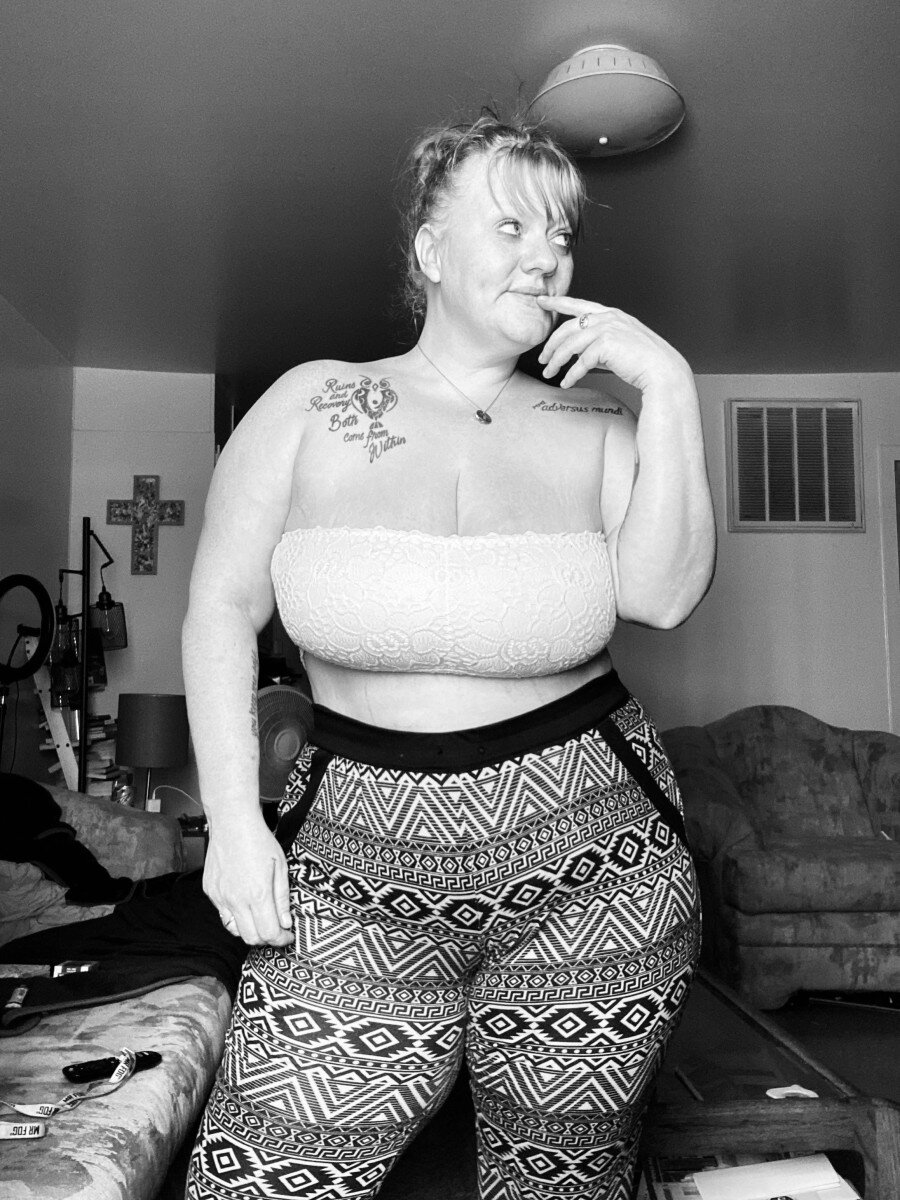 Whitegirl (@whitegirl), OnlyFans creator