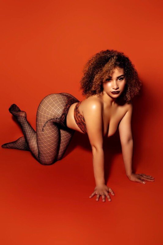 Whoiscamillee (@whoiscamillee), OnlyFans creator