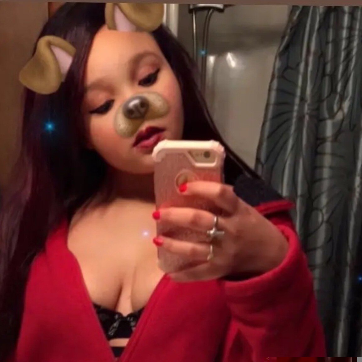 Whorelladeville (@whorelladeville), OnlyFans creator