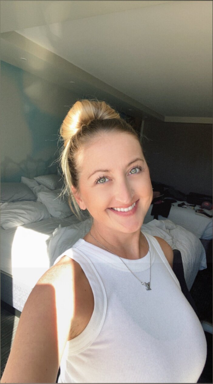 Wifeisabella (@wifeisabella), OnlyFans creator