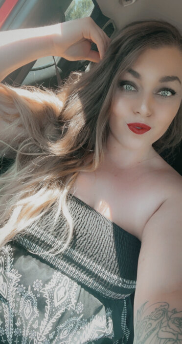 Wildlemoncakes (@wildlemoncakes), OnlyFans creator