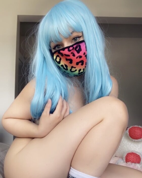Willowblu (@willowblu), OnlyFans creator